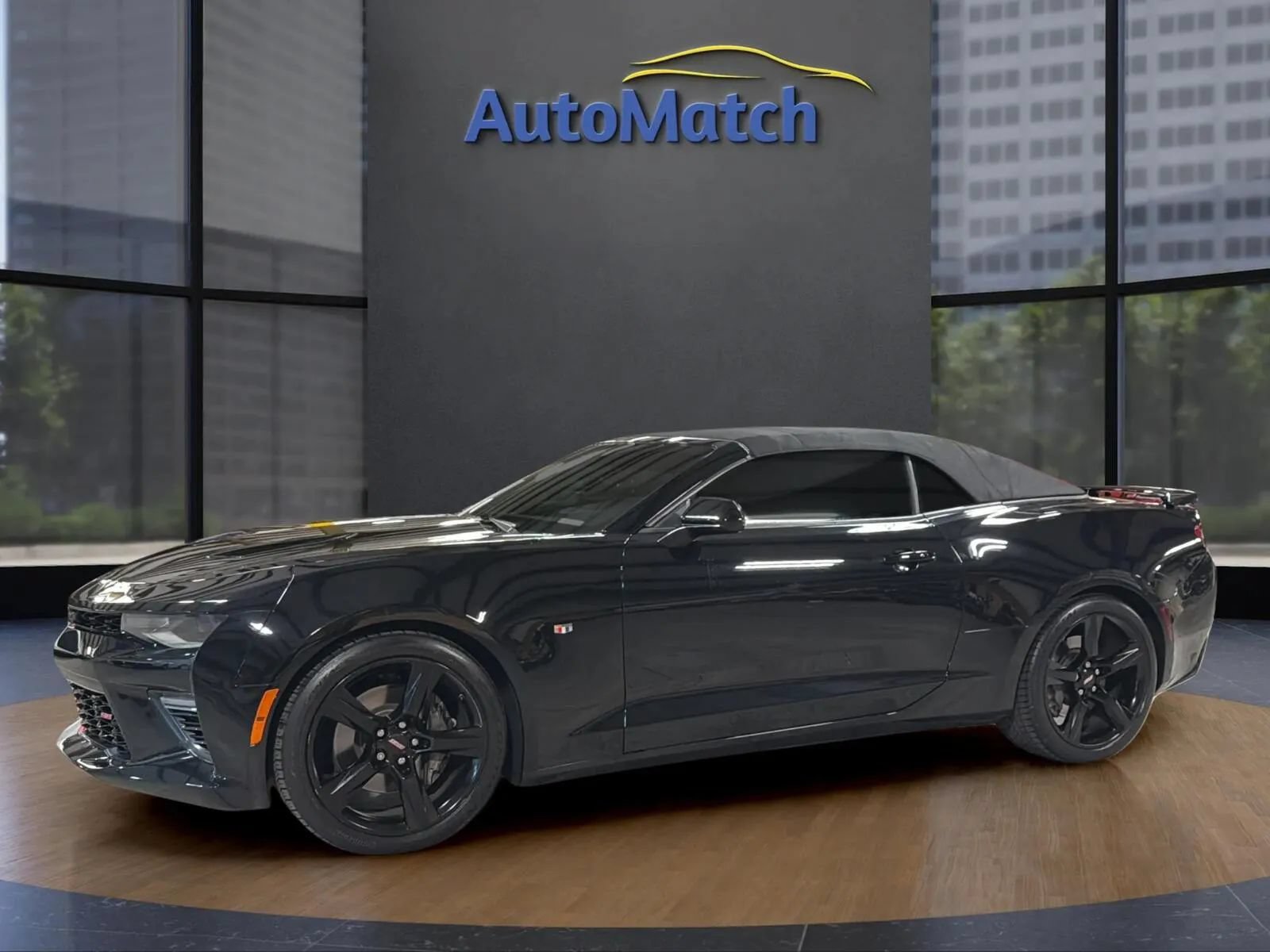 Used 2017 Chevrolet Camaro SS RWD image 5