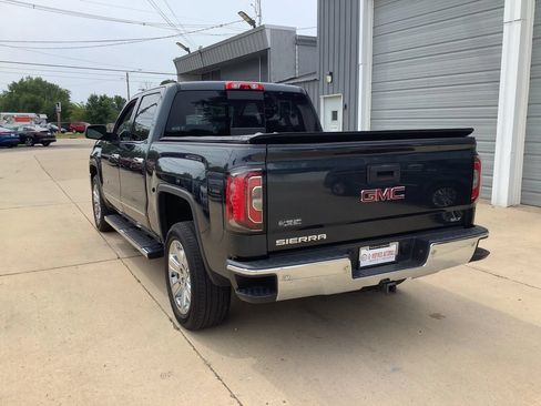 Used 2018 GMC Sierra 1500 SLT AWD/4WD image 5