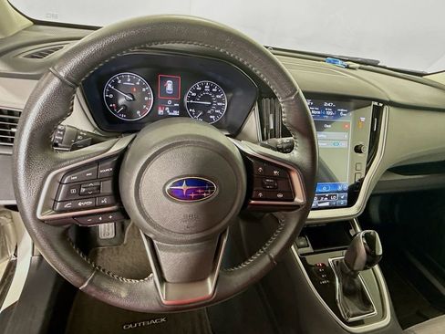 Used 2023 Subaru Outback Premium AWD/4WD image 11