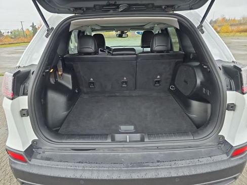 Used 2021 Jeep Cherokee Trailhawk w/ Sun, Sound & Nav Group image 12