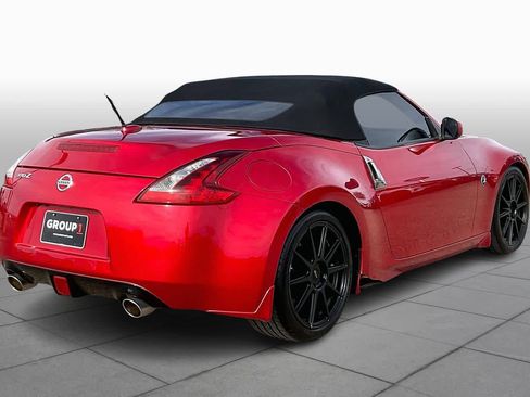 Used 2019 Nissan 370Z Touring Sport image 12