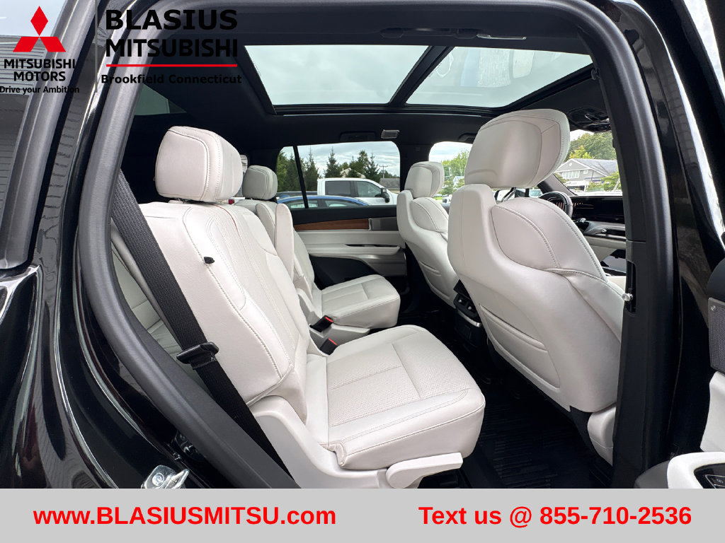 Used 2026 Cadillac Vistiq Sport AWD/4WD image 52