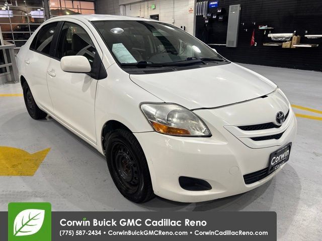 Used 2007 Toyota Yaris Sedan w/ Convenience Pkg FWD image 8