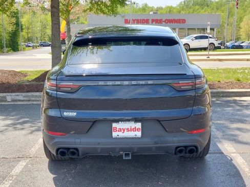 Used 2023 Porsche Cayenne Platinum Edition AWD/4WD image 18