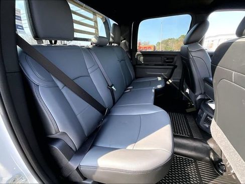 New 2024 RAM 5500 Tradesman w/ Chrome Appearance Group AWD/4WD image 17
