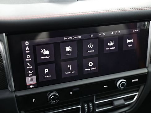 New 2026 Porsche Macan GTS image 37