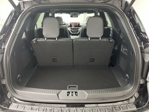 New 2026 Ford Explorer ST w/ Sun And Sound Package image 32