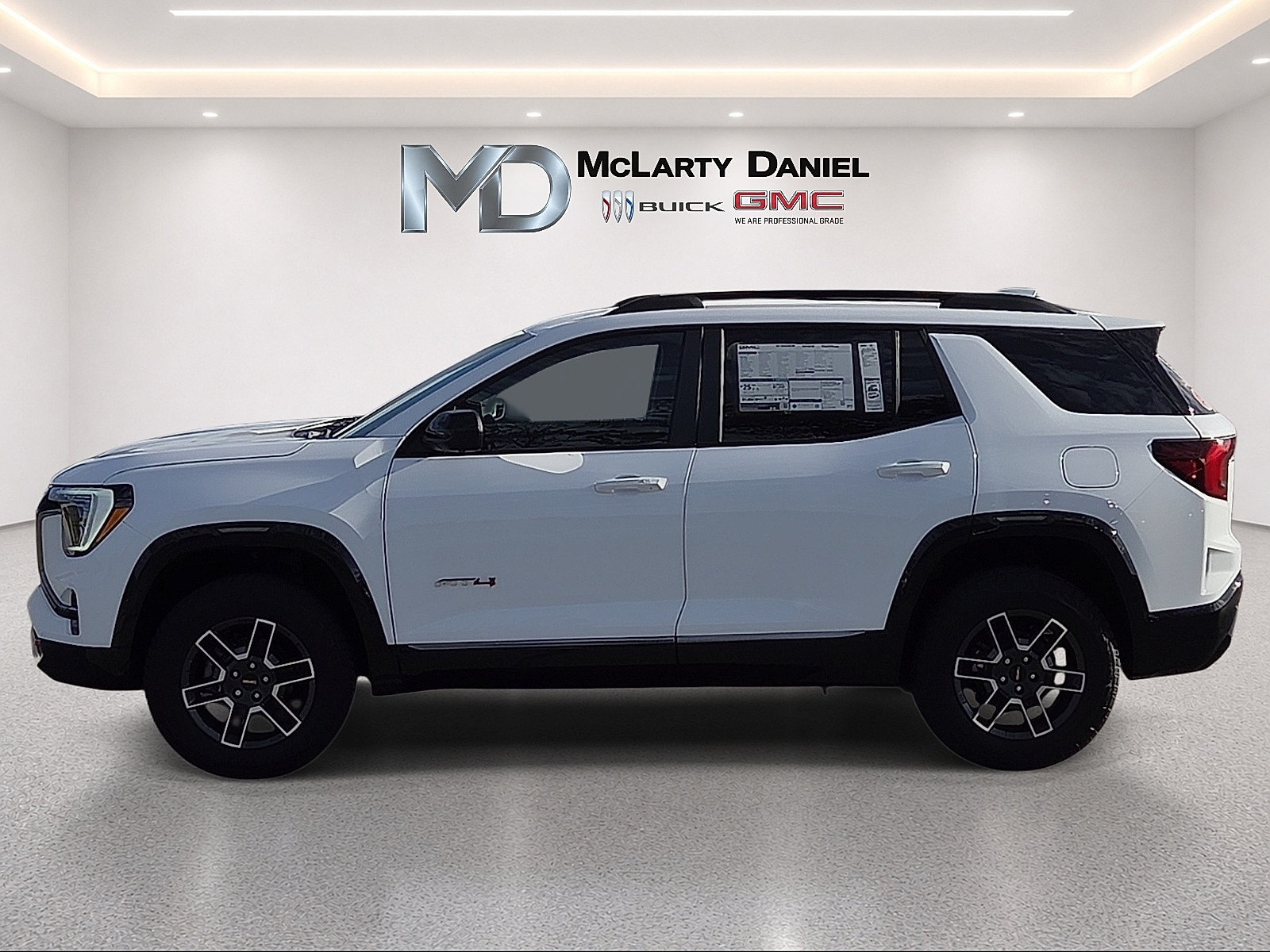 New 2027 GMC Terrain AT4 w/ Technology Package II AWD/4WD image 3