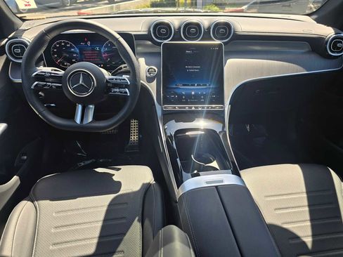 Used 2026 Mercedes-Benz GLC 300 4MATIC image 29