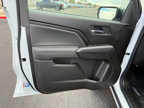 New 2026 GMC Canyon Elevation image 18