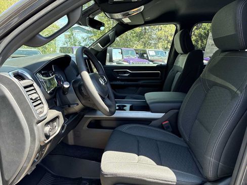 New 2026 RAM 1500 Big Horn AWD/4WD image 13