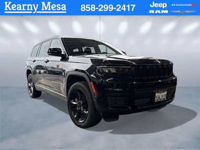 Used 2023 Jeep Grand Cherokee L Laredo