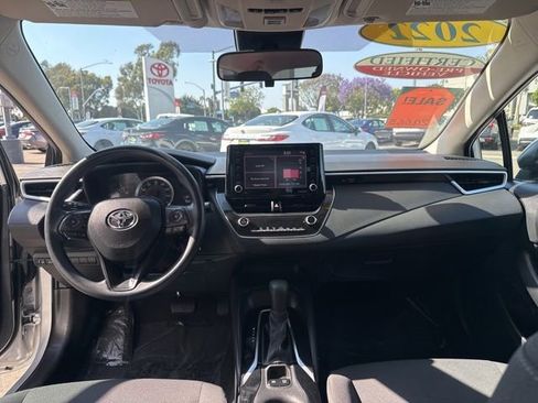 Certified 2022 Toyota Corolla LE FWD image 31