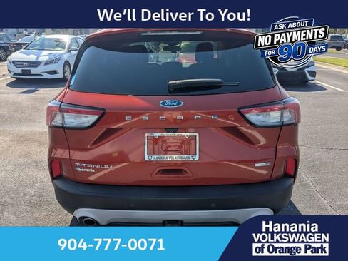 Used 2020 Ford Escape Titanium AWD/4WD image 5