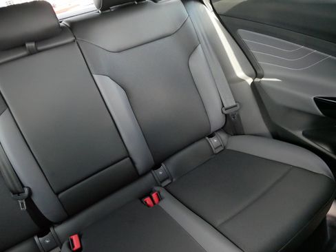 Certified 2023 Volkswagen ID.4 Pro S image 14