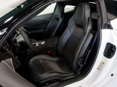 Used 2016 Chevrolet Corvette Stingray Coupe w/ 3LT Preferred Equipment Group RWD image 9