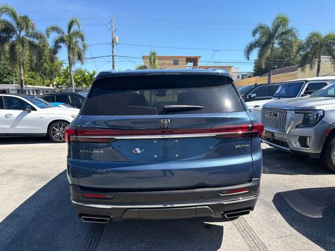 Used 2025 Buick Enclave Preferred w/ Power Package FWD image 14