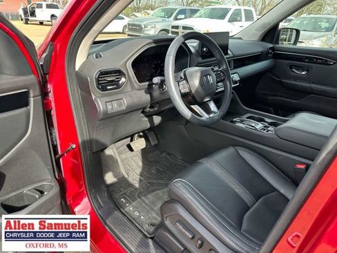 Used 2023 Honda Pilot EX-L image 3