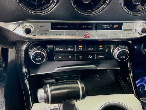 Used 2019 Kia Stinger GT1 image 16