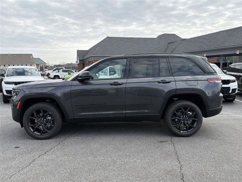 New 2025 Jeep Grand Cherokee Limited image 9