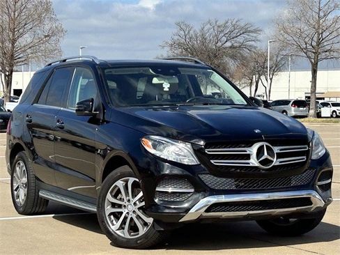 Used 2016 Mercedes-Benz GLE 350 4MATIC image 2