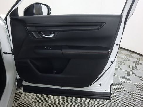 Used 2025 Honda CR-V Sport image 24
