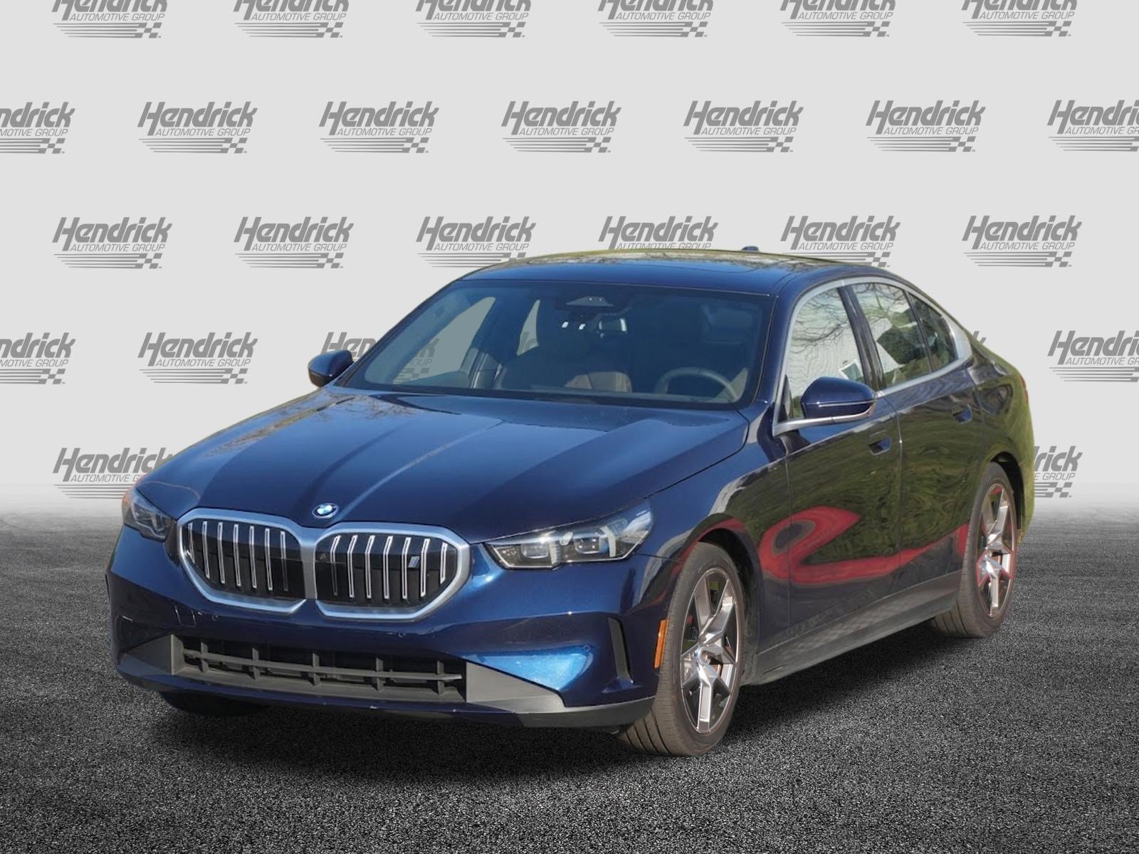 Certified 2024 BMW i5 eDrive40i w/ Premium Package RWD image 5