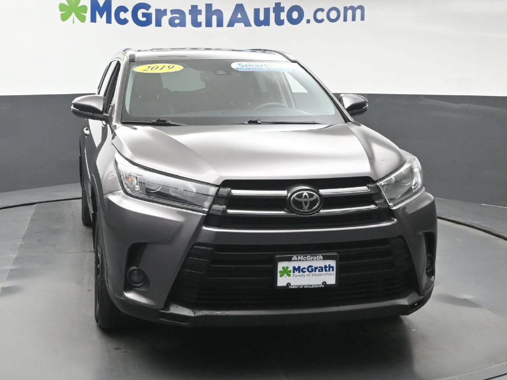 Used 2019 Toyota Highlander SE AWD/4WD image 5