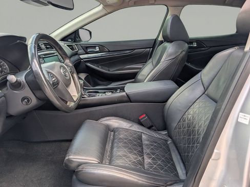 Used 2019 Nissan Maxima Platinum FWD image 17