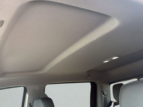 Used 2019 GMC Sierra 1500 SLT w/ SLT Premium Plus Package image 9