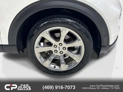 Used 2020 Ford Explorer Platinum w/ Premium Technology Package AWD/4WD image 42