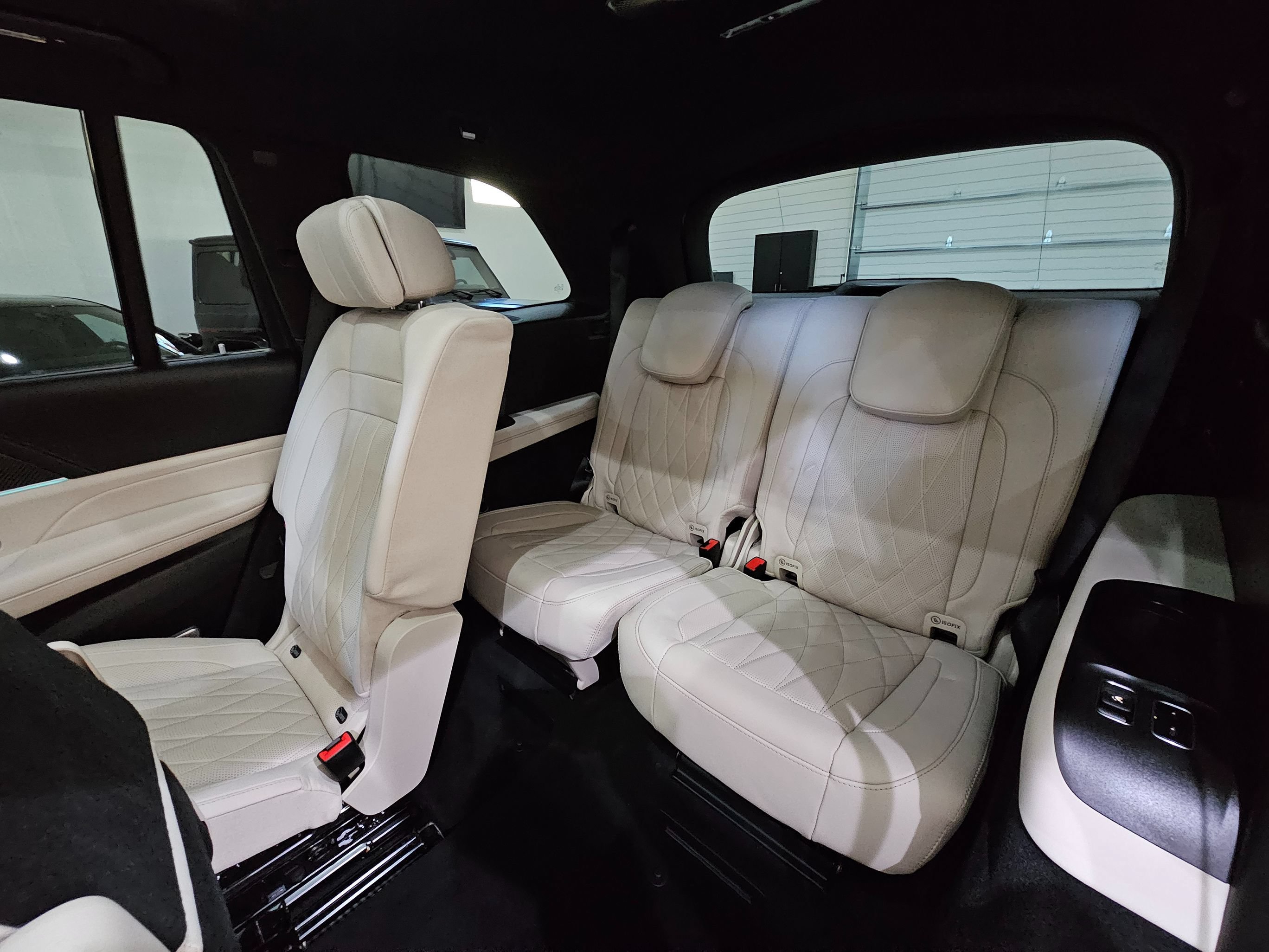 Used 2023 Mercedes-Benz GLS 63 AMG 4MATIC image 45