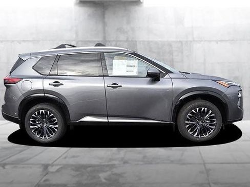 New 2026 Nissan Rogue Platinum image 5