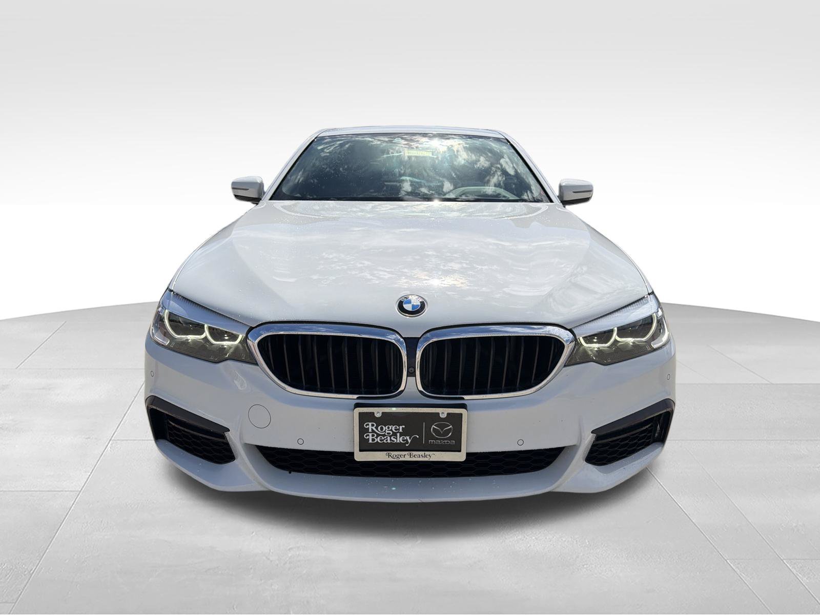 Used 2019 BMW 530i xDrive AWD/4WD image 2