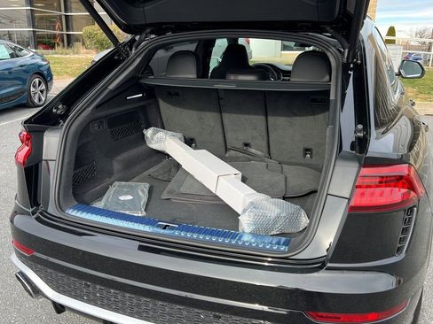 Certified 2024 Audi RS Q8 image 16