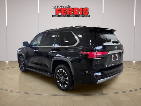 Used 2023 Toyota Sequoia Limited AWD/4WD image 3