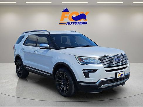 Used 2018 Ford Explorer Platinum AWD/4WD image 6