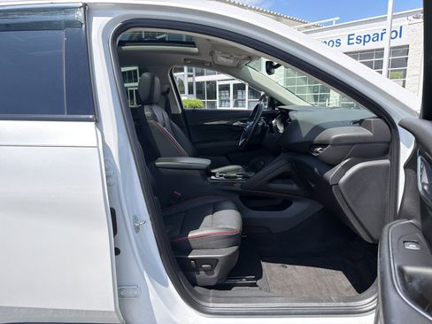 Used 2023 Buick Envision Essence w/ Sport Touring Package FWD image 33
