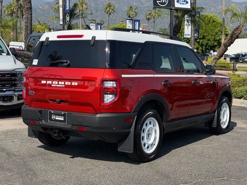 Certified 2024 Ford Bronco Sport Heritage w/ Heritage Convenience Package image 8