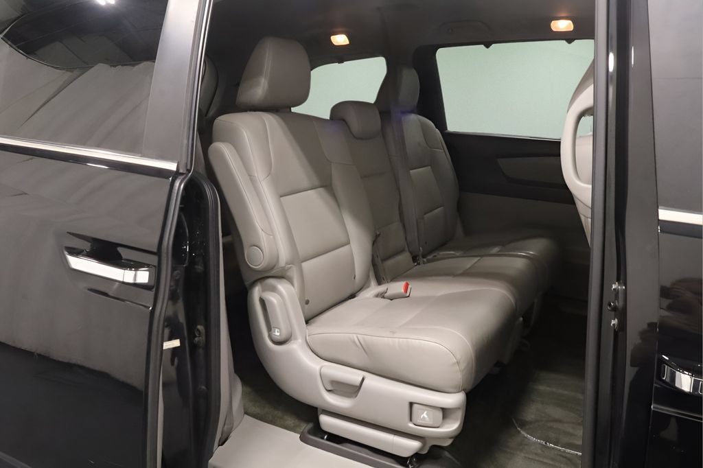 Used 2016 Honda Odyssey EX-L image 15
