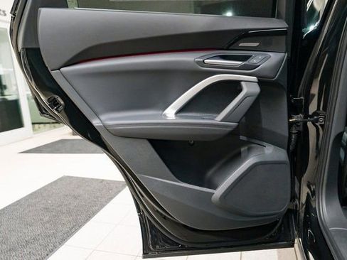 Used 2025 Audi Q5 Premium Plus image 26