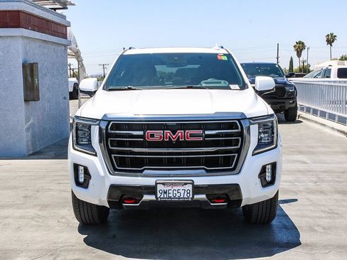 Used 2023 GMC Yukon XL AT4 w/ AT4 Premium Package AWD/4WD image 3