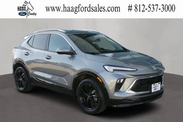 Used 2024 Buick Encore GX Sport Touring FWD image 1