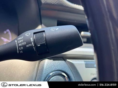Used 2013 Lexus ES 350 w/ Luxury Pkg FWD image 29