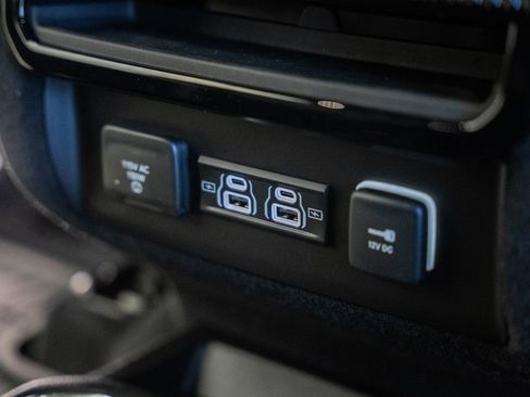 New 2026 Jeep Grand Wagoneer L 4WD image 39