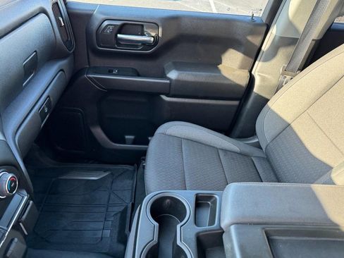 Used 2024 Chevrolet Silverado 1500 Custom image 16