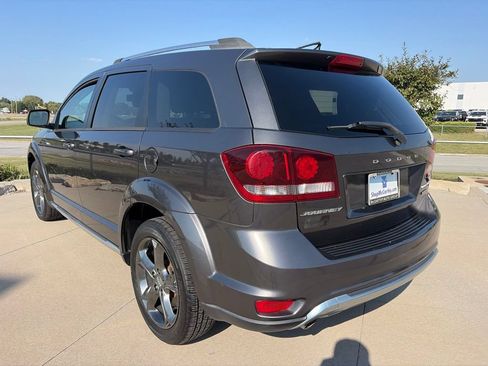 Used 2015 Dodge Journey Crossroad w/ Flexible Seating Group FWD image 17