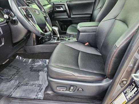 Used 2021 Toyota 4Runner TRD Off-Road Premium image 15