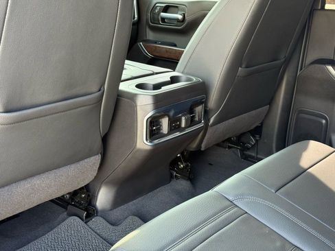 Used 2022 GMC Sierra 1500 Denali w/ Denali Premium Package image 34