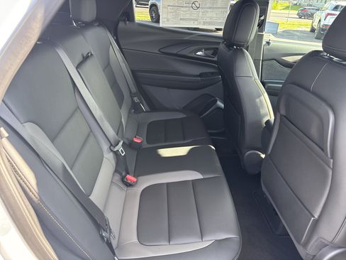 New 2025 Chevrolet TrailBlazer ACTIV w/ Convenience Package image 11